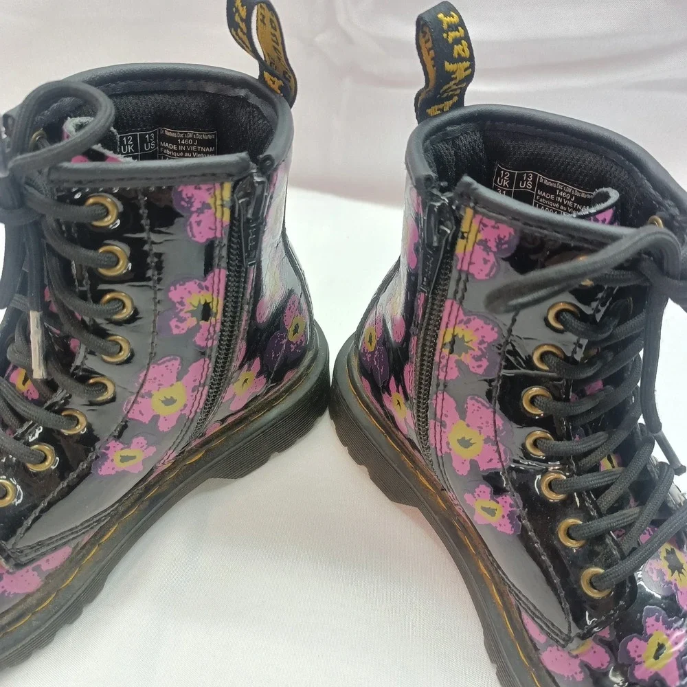 Dr Doc Martens Combat‎ Boots Girls 13 Floral Pansy Black Patent Leather